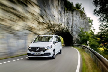 Mercedes Benz Eqv: Weltpremiere Für Die Erste Premium Großraumlimousine Mit Elektrischem Antrieb Mercedes Benz Eqv: World Premiere For The First Fully Electric Premium Mpv
