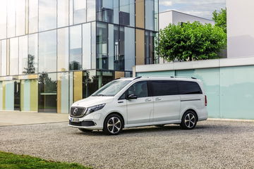 Mercedes Benz Eqv: Weltpremiere Für Die Erste Premium Großraumlimousine Mit Elektrischem Antrieb Mercedes Benz Eqv: World Premiere For The First Fully Electric Premium Mpv