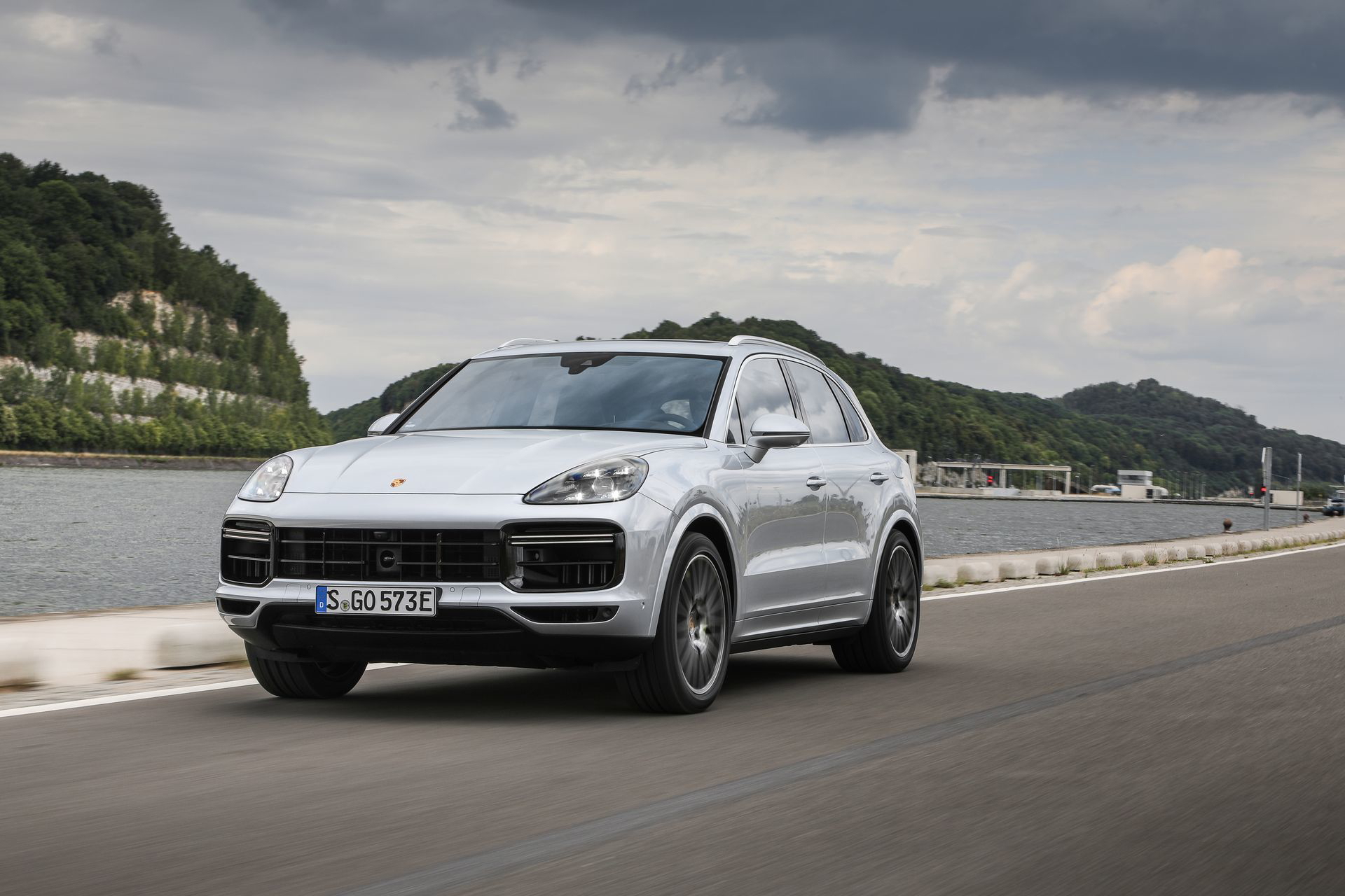 Prueba Porsche Cayenne Turbo S E Hybrid 16