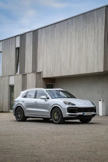 Prueba Porsche Cayenne Turbo S E Hybrid 17