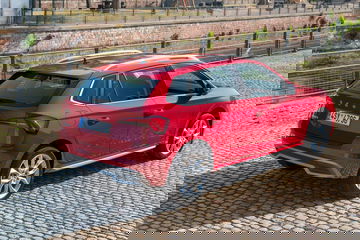 Skoda Kamiq 2020 Rojo Trasera 28