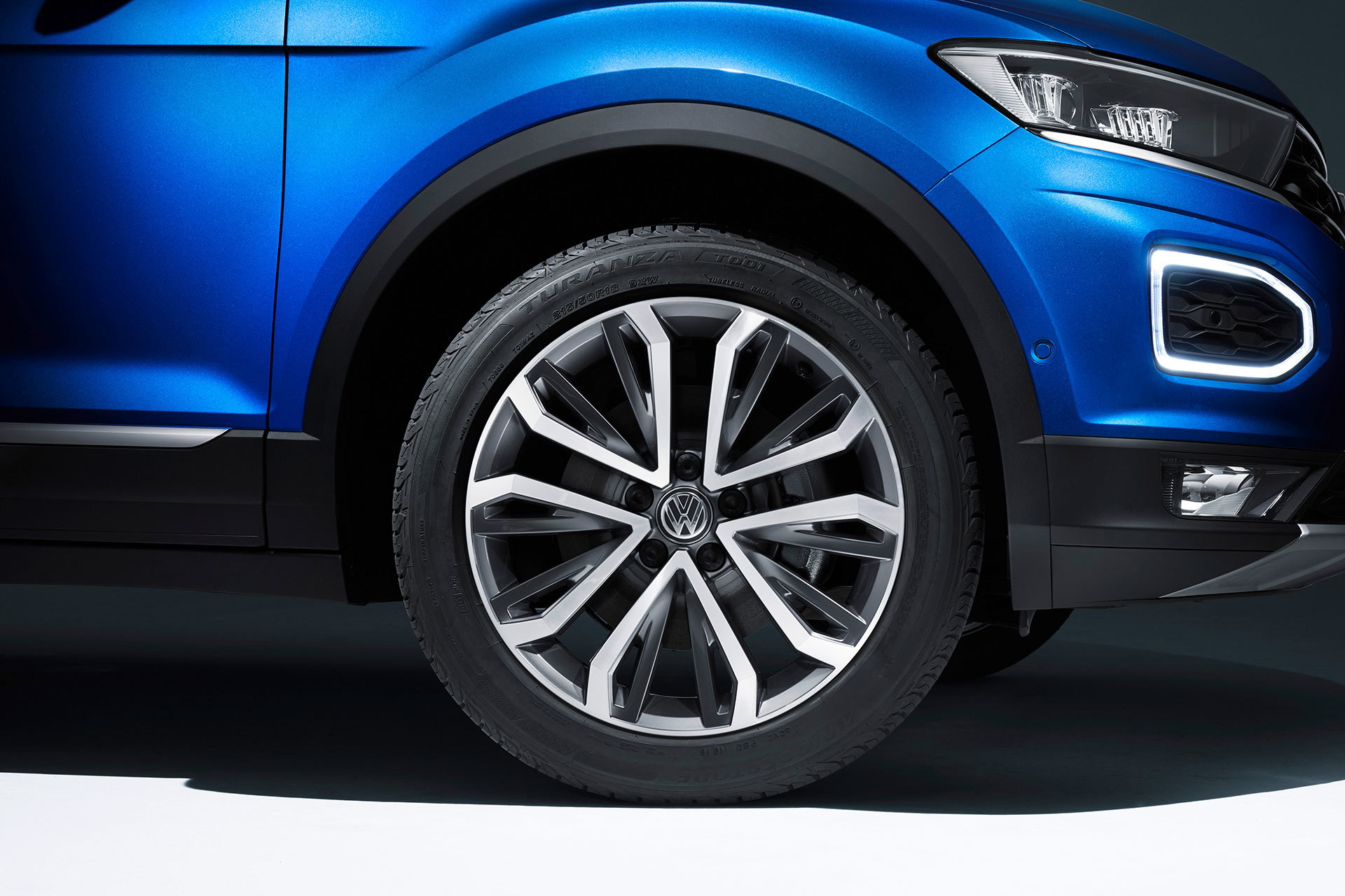 Volkswagen T Roc Cabrio 2020 Azul 17