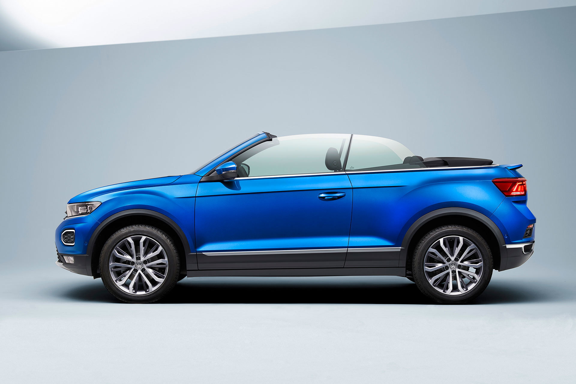 Volkswagen T Roc Cabrio 2020 Azul Capota 06