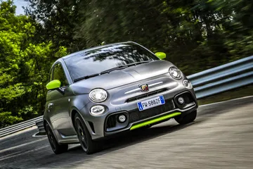 Abarth 595 Pista 2020 03