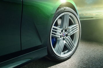 Alpina B3 Touring 2020 18