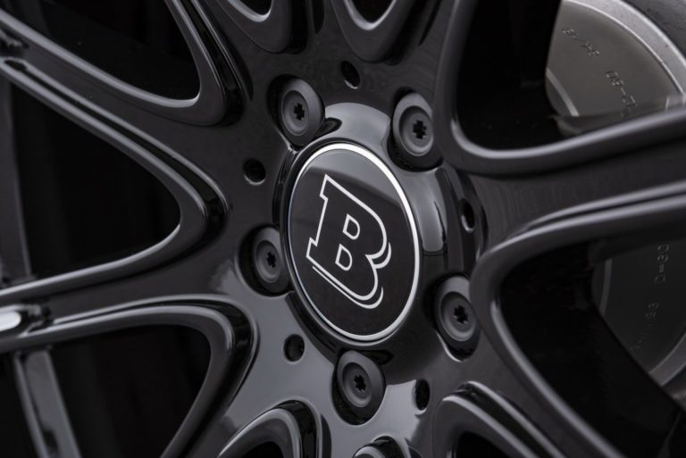 Mercedes Clase G V12 De 900 Cv Preparado Por Brabus Diariomotor