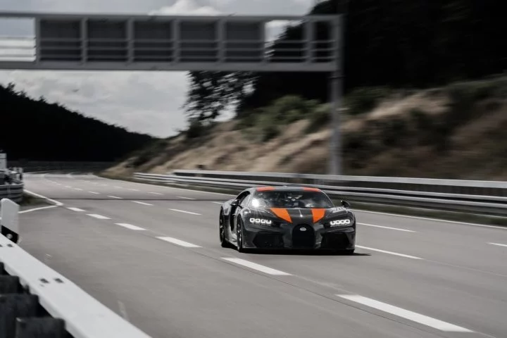 Bugatti Chiron Record Velocidad 0919 005