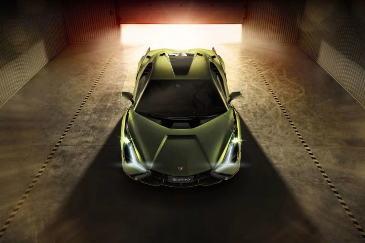 Lamborghini Sian 2020 13