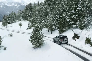 Land Rover Defender 2020 103
