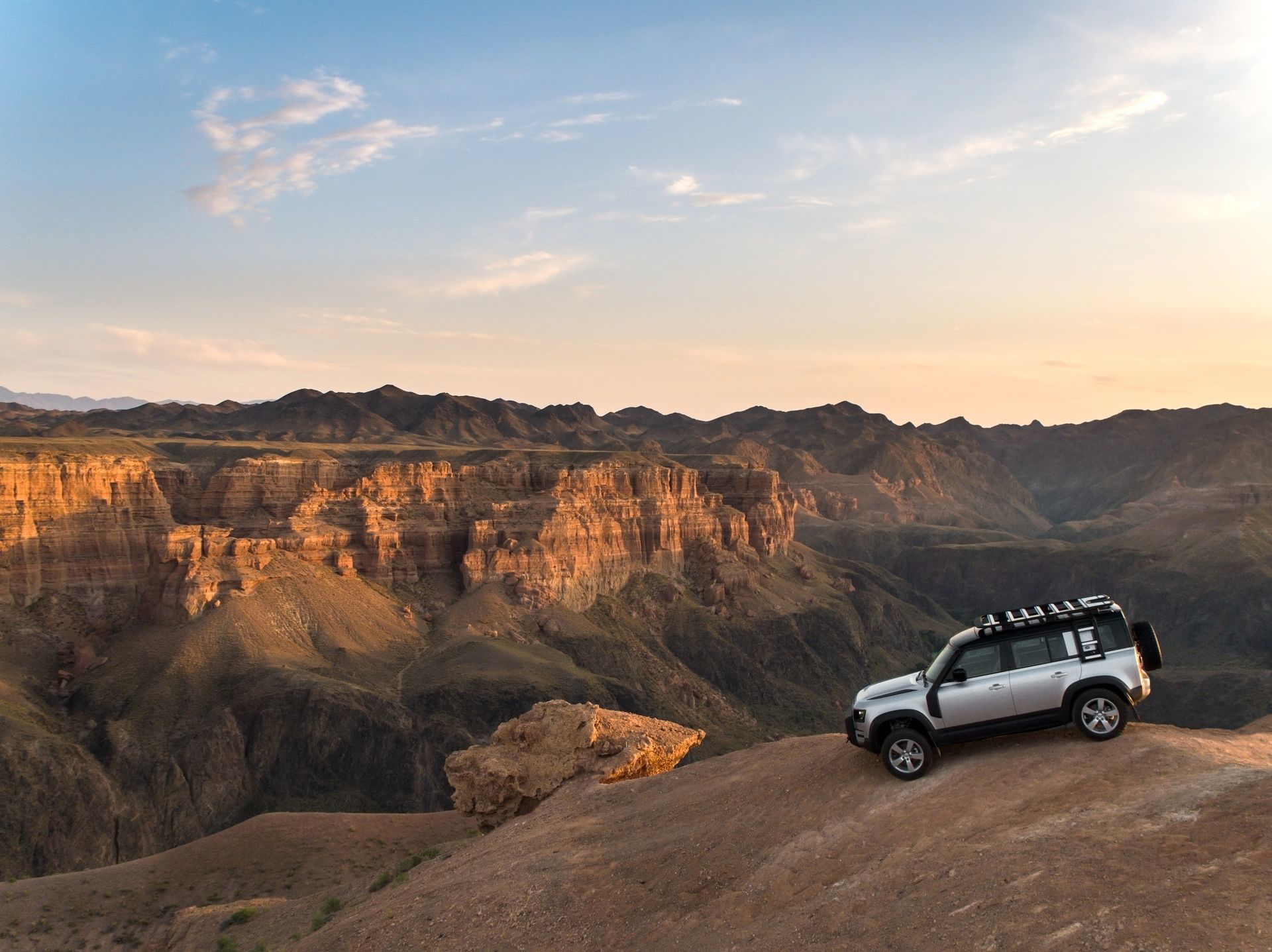 Land Rover Defender 2020 126