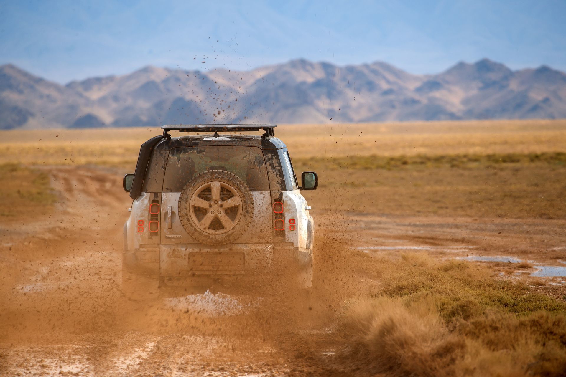 Land Rover Defender 2020 127