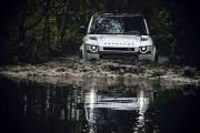 Land Rover Defender 2020 14