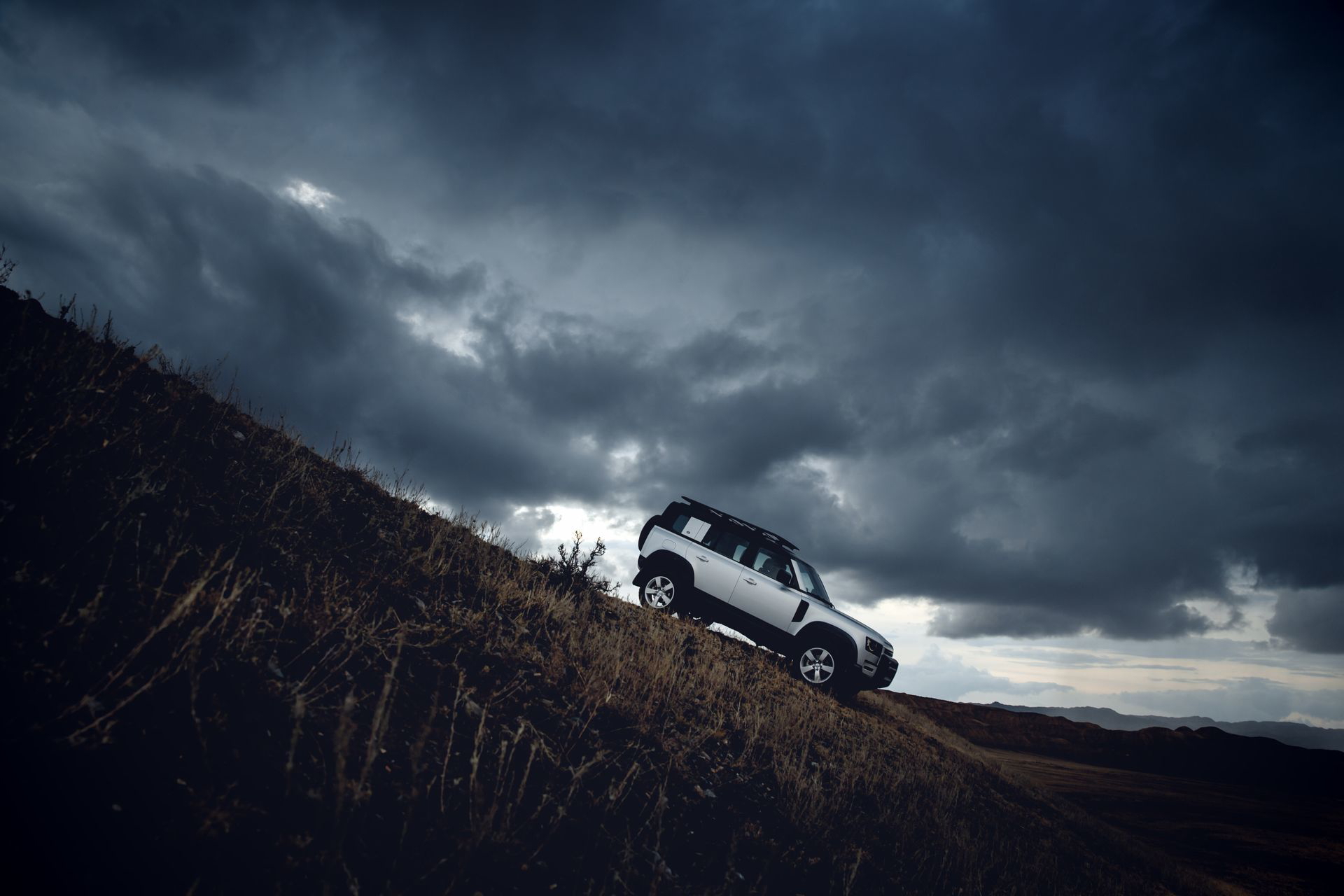 Land Rover Defender 2020 165