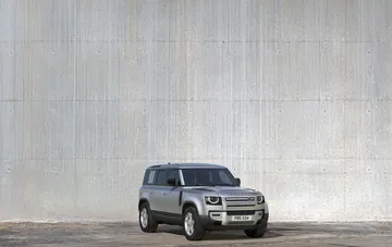 Land Rover Defender 2020 178