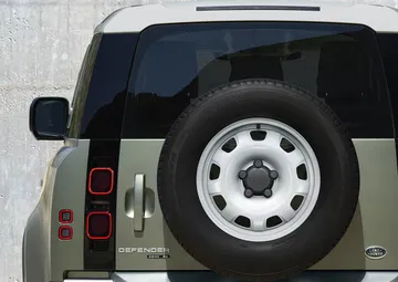 Land Rover Defender 2020 192