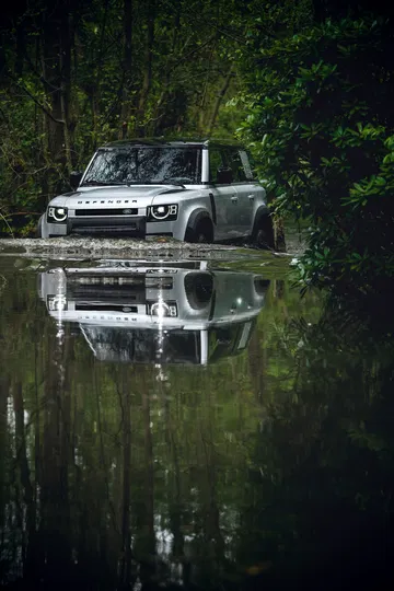 Land Rover Defender 2020 20