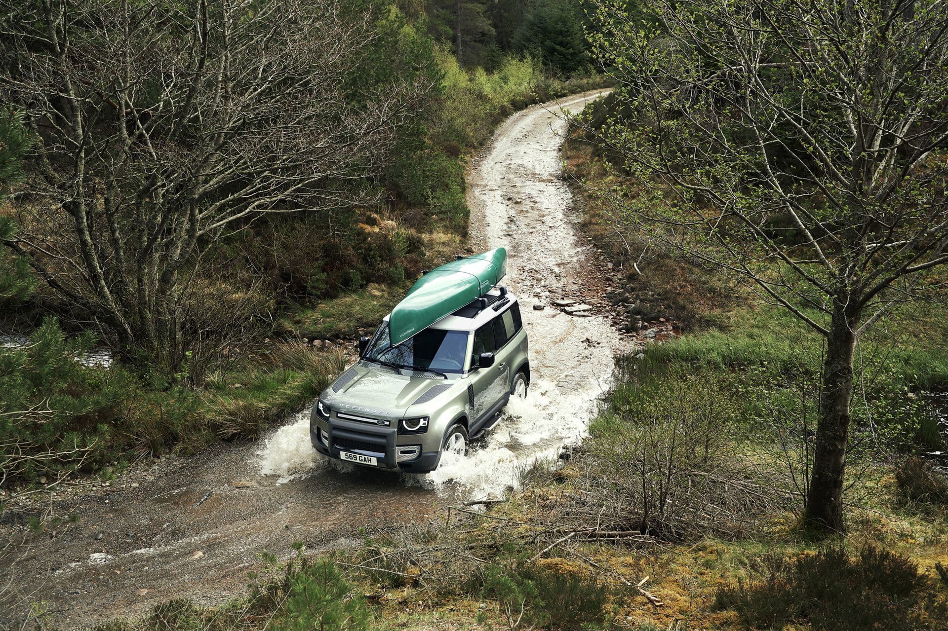 Land Rover Defender 2020 27