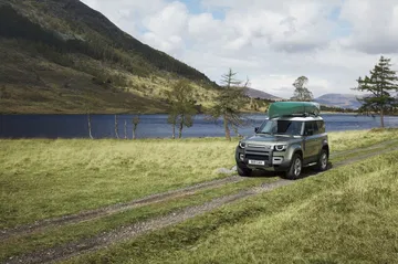 Land Rover Defender 2020 37