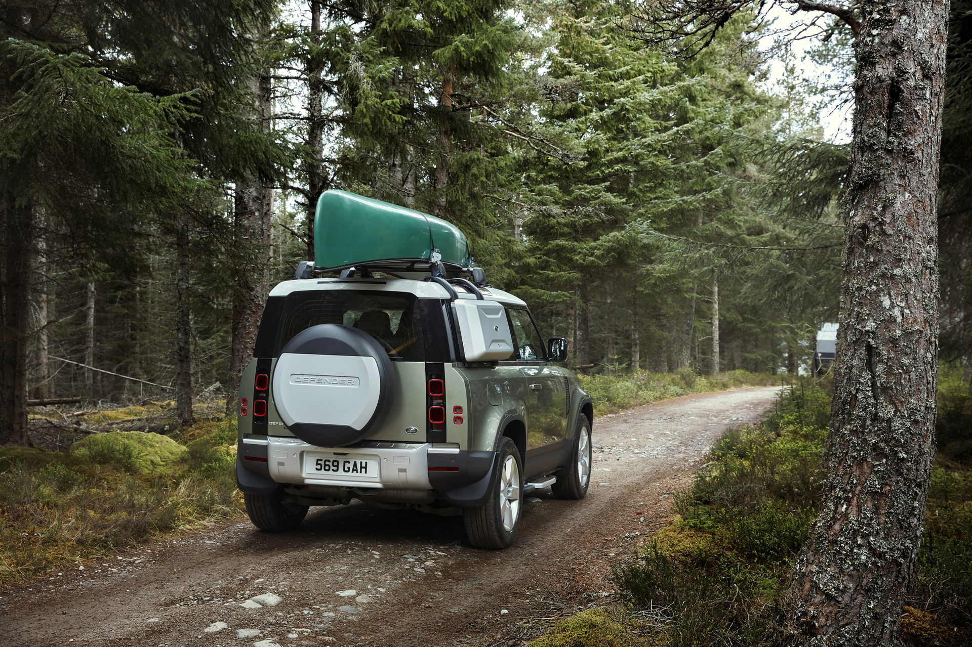 Land Rover Defender 2020 40