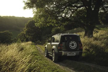 Land Rover Defender 2020 50