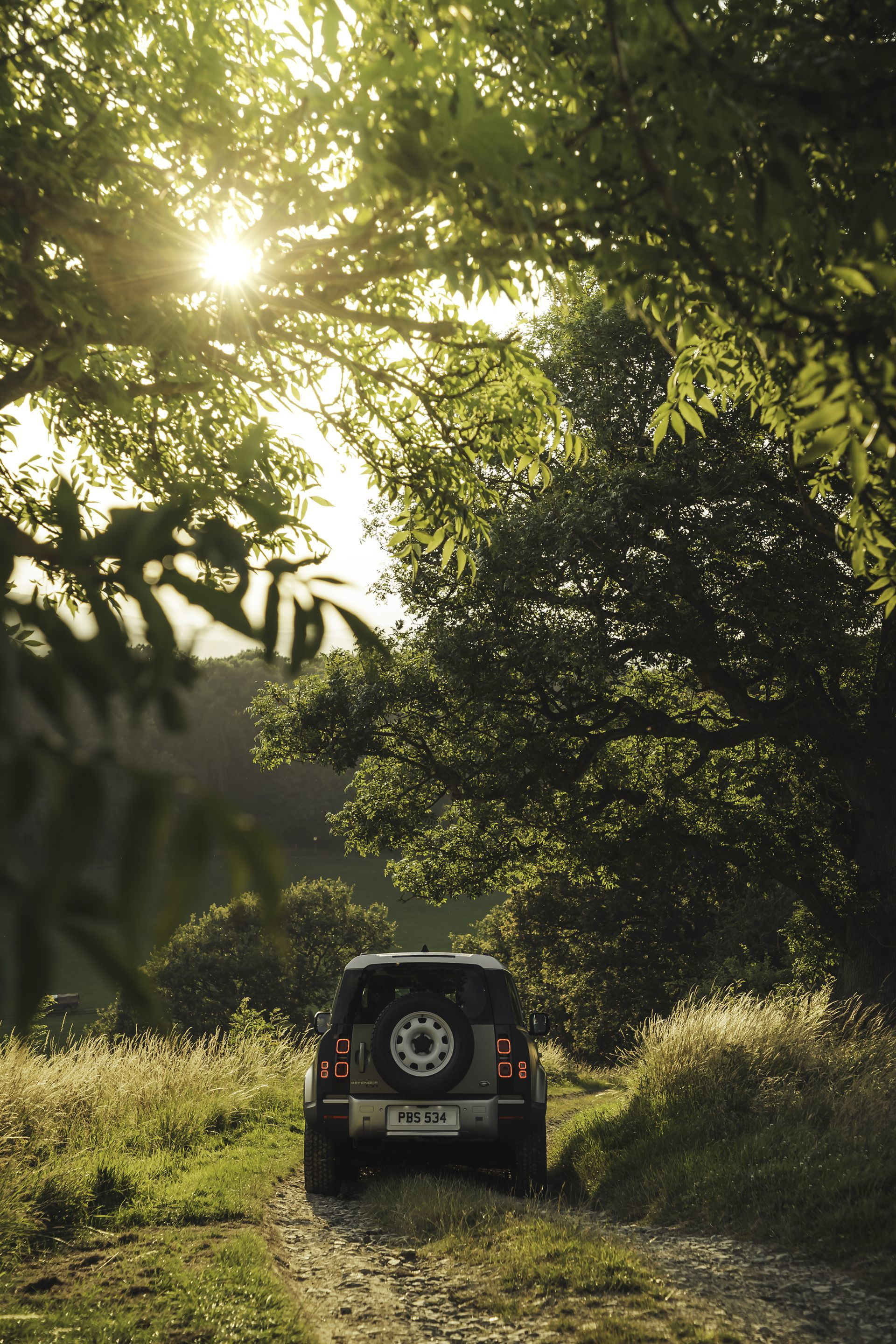 Land Rover Defender 2020 66