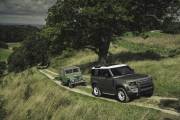 Land Rover Defender 2020 73