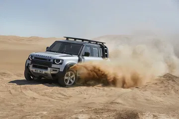 Land Rover Defender 2020 83