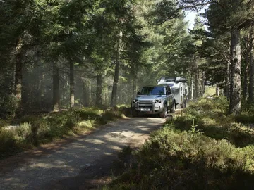 Land Rover Defender 2020 95