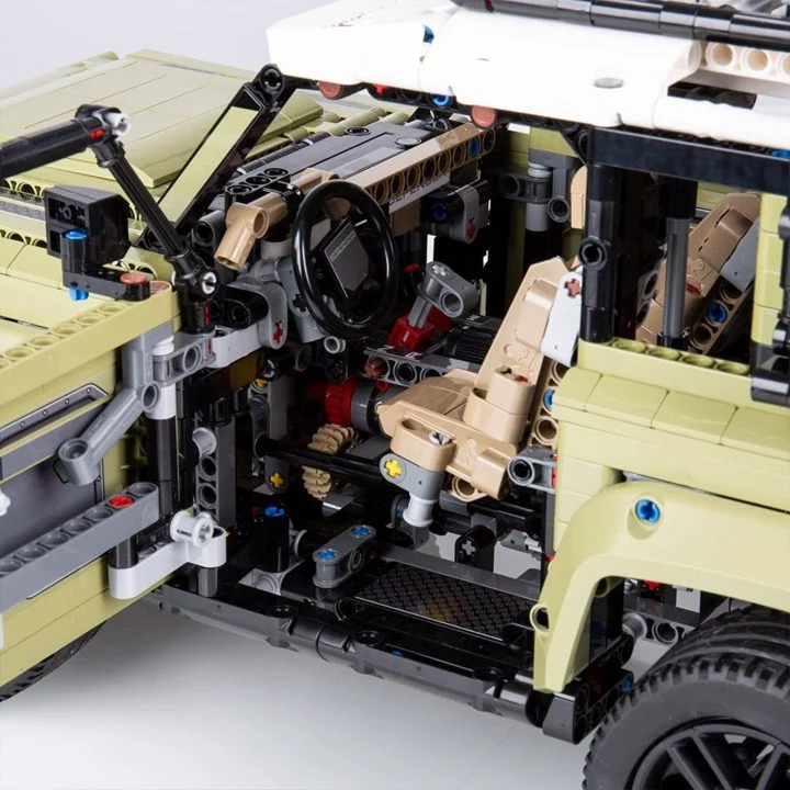 Land Rover Defender 2020 Lego 0919 003