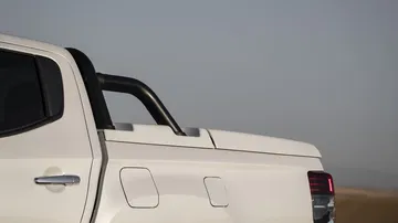 Mitsubishi L200 2020 0919 007