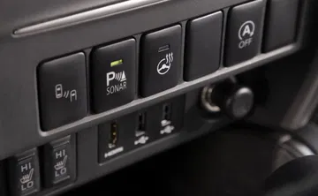 Mitsubishi L200 2020 0919 011