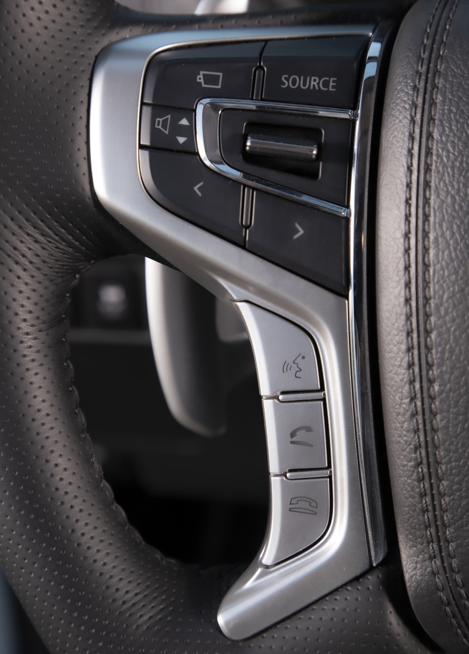 Mitsubishi L200 2020 0919 012