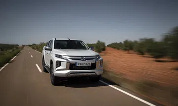 Mitsubishi L200 2020 0919 028