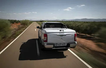Mitsubishi L200 2020 0919 031
