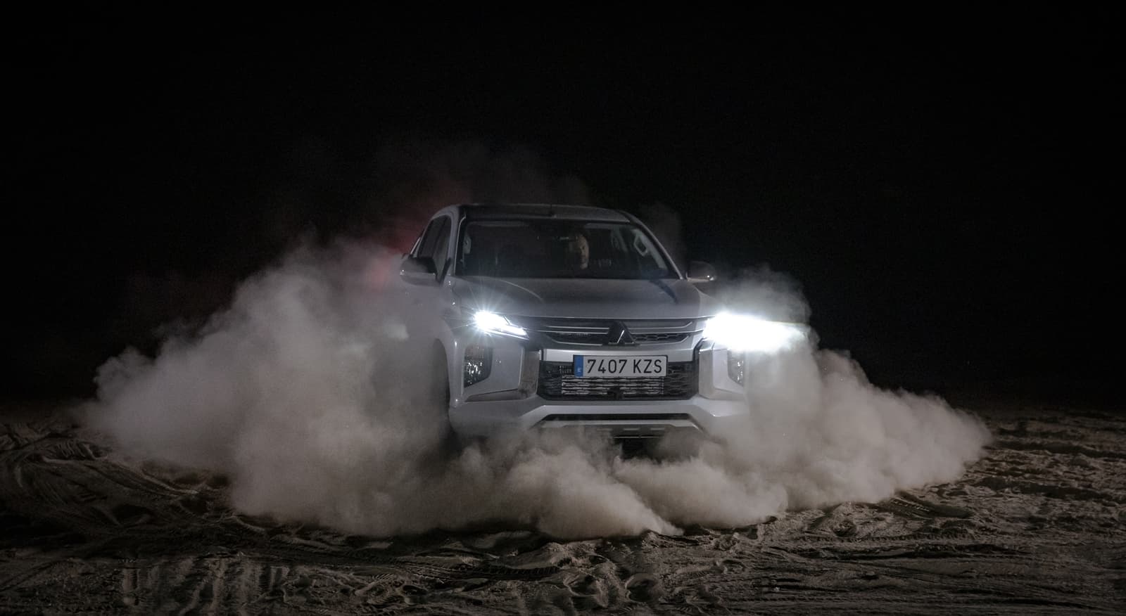 Mitsubishi L200 2020 0919 042