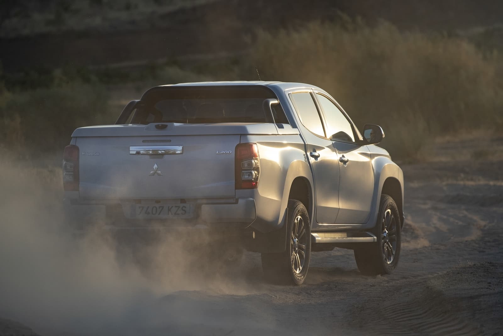 Mitsubishi L200 2020 0919 045