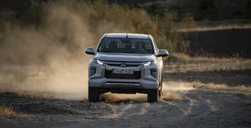 Mitsubishi L200 2020 0919 046