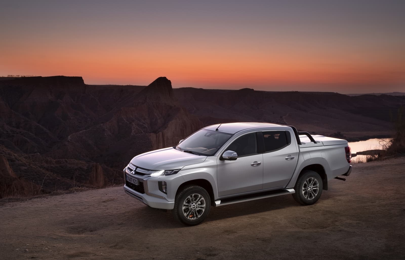 Mitsubishi L200 2020 0919 064