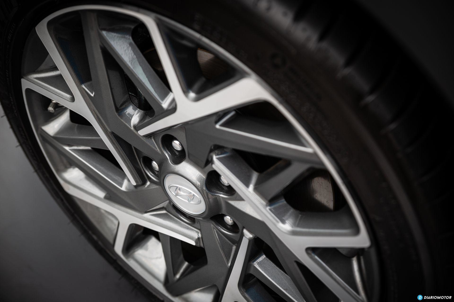 Prueba Hyundai Kona Hybrid 4