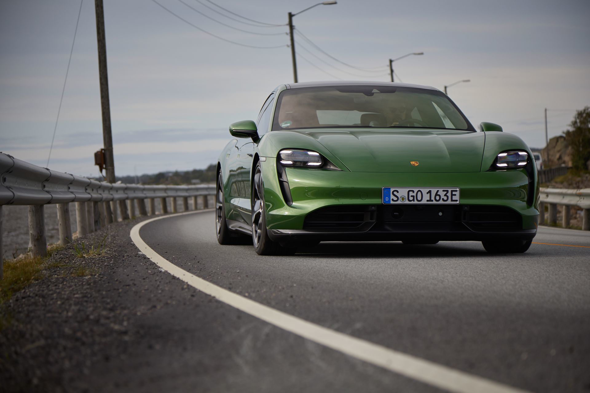 Prueba Porsche Taycan 145