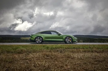 Prueba Porsche Taycan 170