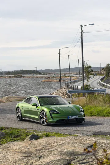 Prueba Porsche Taycan 30