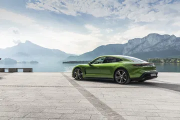 Prueba Porsche Taycan 55