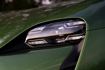 Prueba Porsche Taycan 85