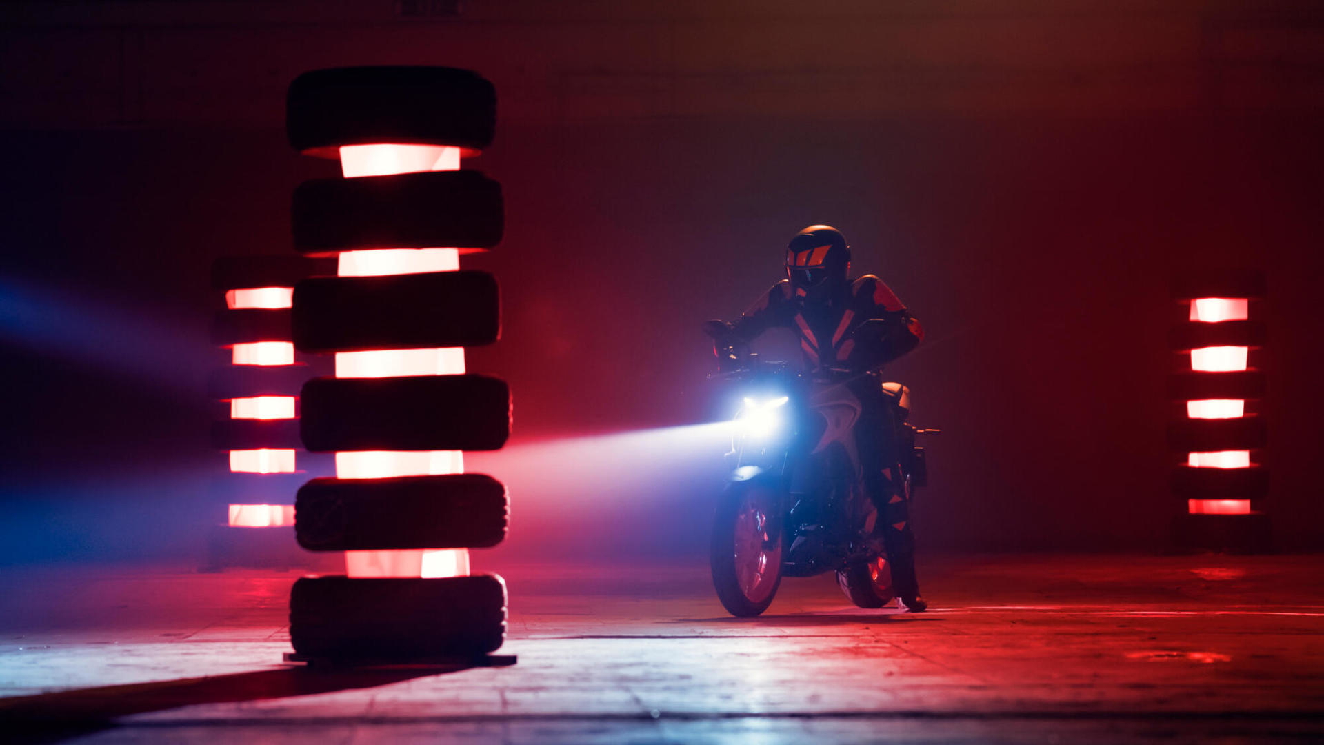 2020 Yamaha Mt320 Eu Ice Fluo Action 003 03