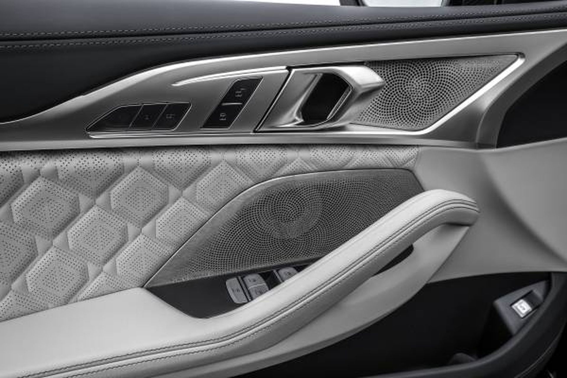 Bmw M8 Gran Coupe 19