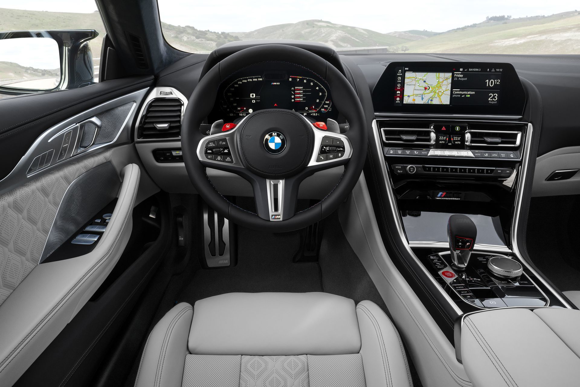 Bmw M8 Gran Coupe 30