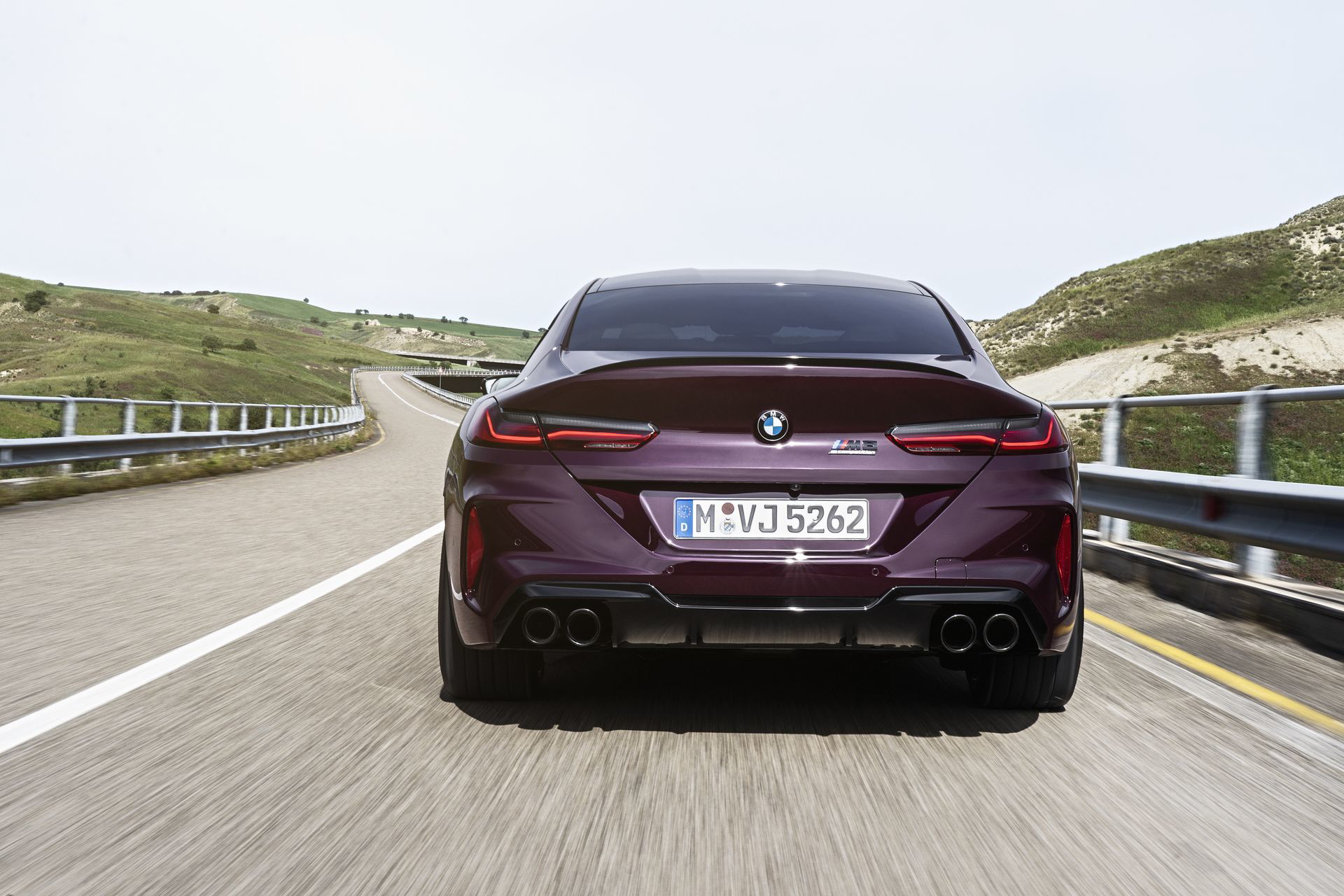 Bmw M8 Gran Coupe 37
