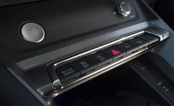 Vista cercana de los controles de climatización del Audi Q3 Sportback.