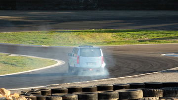 Hyundai Imax Drift 9